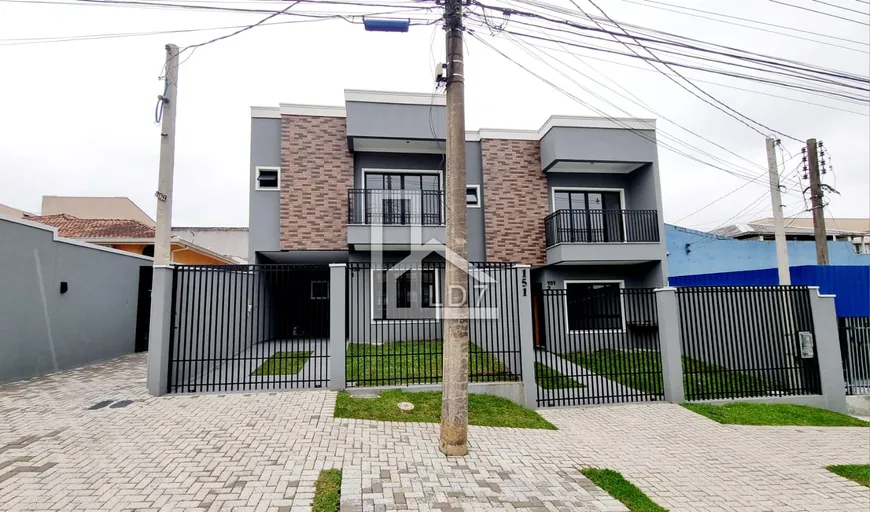Foto 1 de Sobrado com 3 Quartos à venda, 117m² em Boqueirão, Curitiba