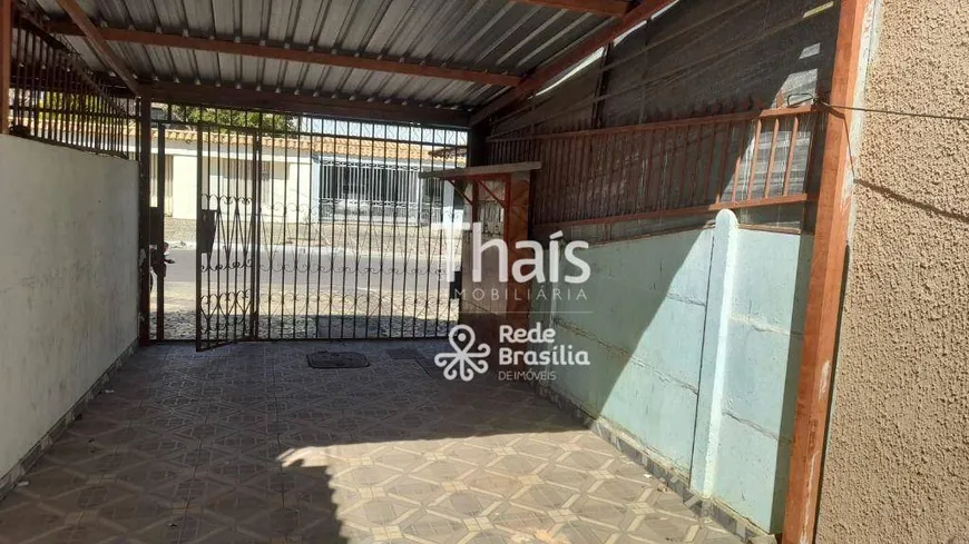 Foto 1 de Casa com 2 Quartos à venda, 350m² em Taguatinga Norte, Taguatinga