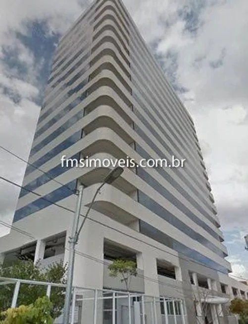 Foto 1 de Prédio Comercial para alugar, 240m² em Parque Industrial Tomas Edson, São Paulo