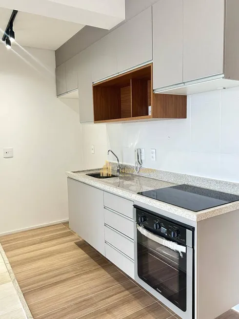 Foto 1 de Apartamento com 2 Quartos à venda, 52m² em Centro, Osasco