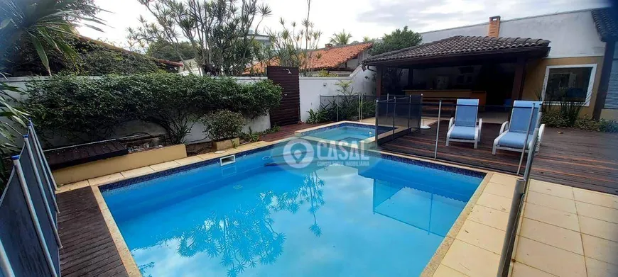 Foto 1 de Casa com 3 Quartos à venda, 280m² em Camboinhas, Niterói