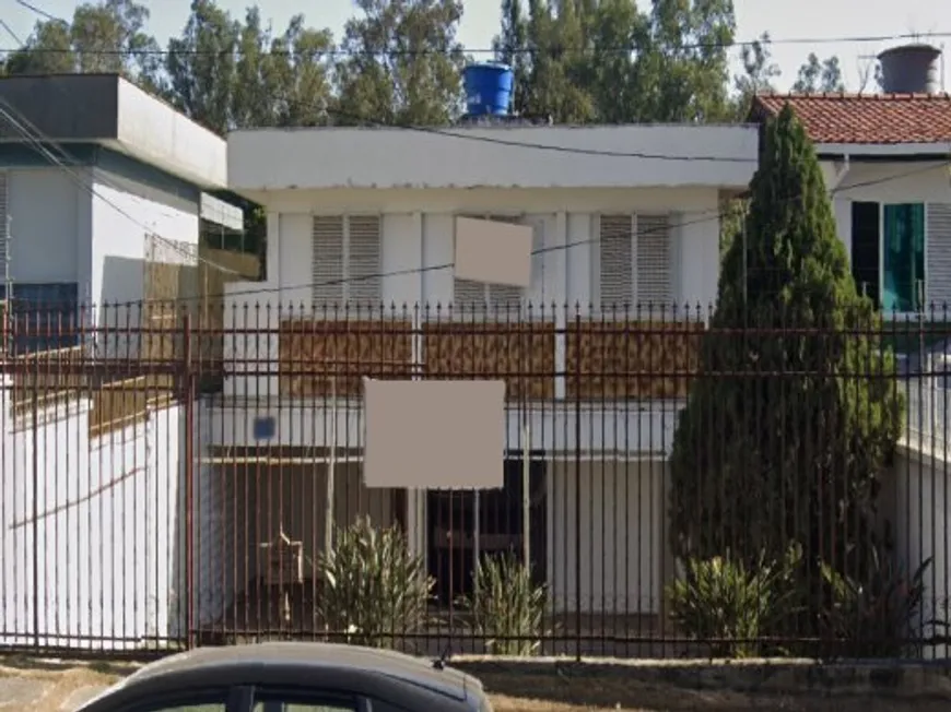 Foto 1 de Casa com 4 Quartos à venda, 202m² em Planalto, Belo Horizonte