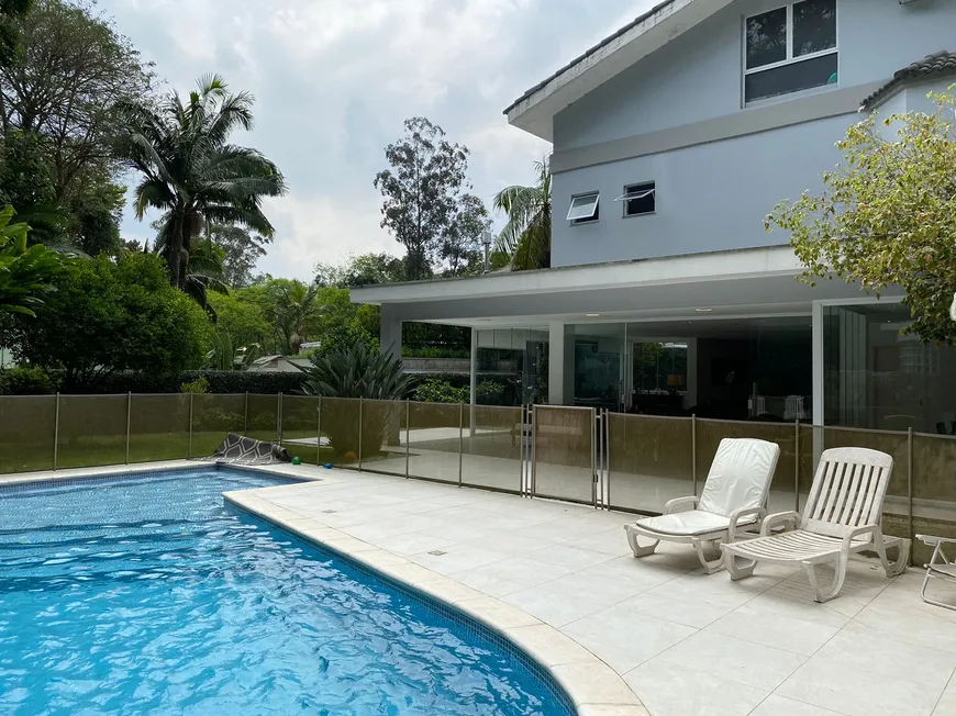 Foto 1 de Casa de Condomínio com 4 Quartos à venda, 288m² em Jardim Morumbi, São Paulo