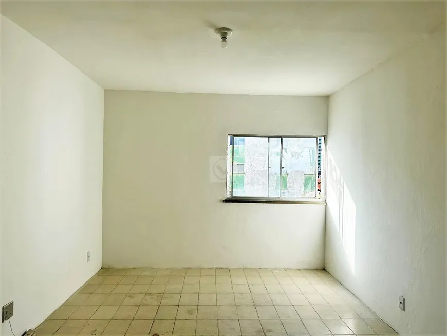 Foto 1 de Apartamento com 3 Quartos para alugar, 66m² em Farolândia, Aracaju