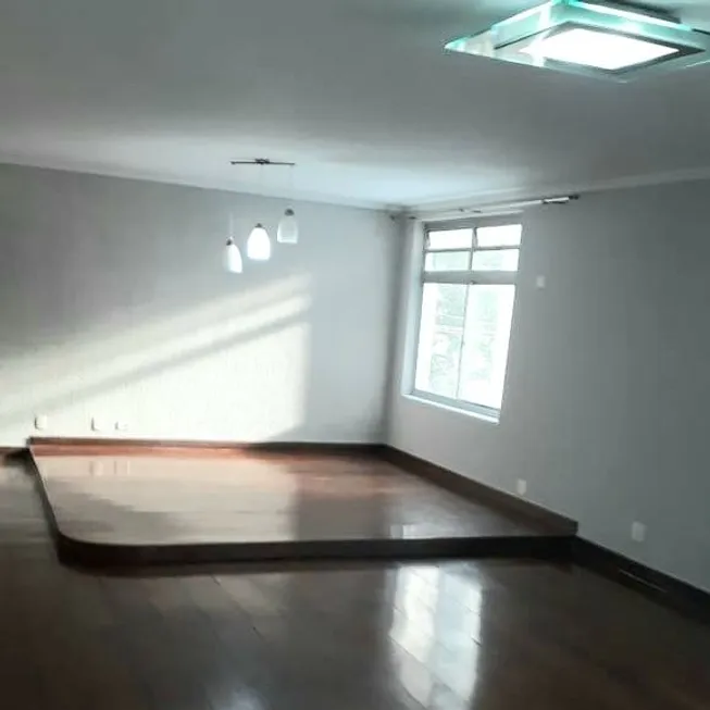 Foto 1 de Apartamento com 3 Quartos à venda, 160m² em Gonzaga, Santos