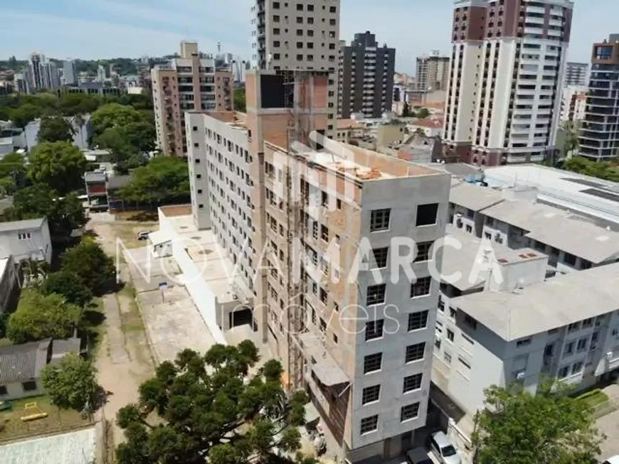 Foto 1 de Apartamento com 2 Quartos à venda, 63m² em Menino Deus, Porto Alegre