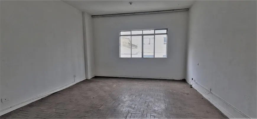 Foto 1 de Apartamento com 1 Quarto à venda, 30m² em Barra Funda, São Paulo