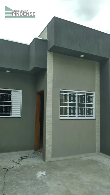 Foto 1 de Casa com 2 Quartos à venda, 65m² em Loteamento Residencial e Comercial Araguaia, Pindamonhangaba