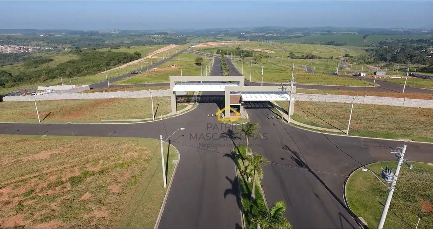 Foto 1 de Lote/Terreno à venda, 250m² em , Salto de Pirapora