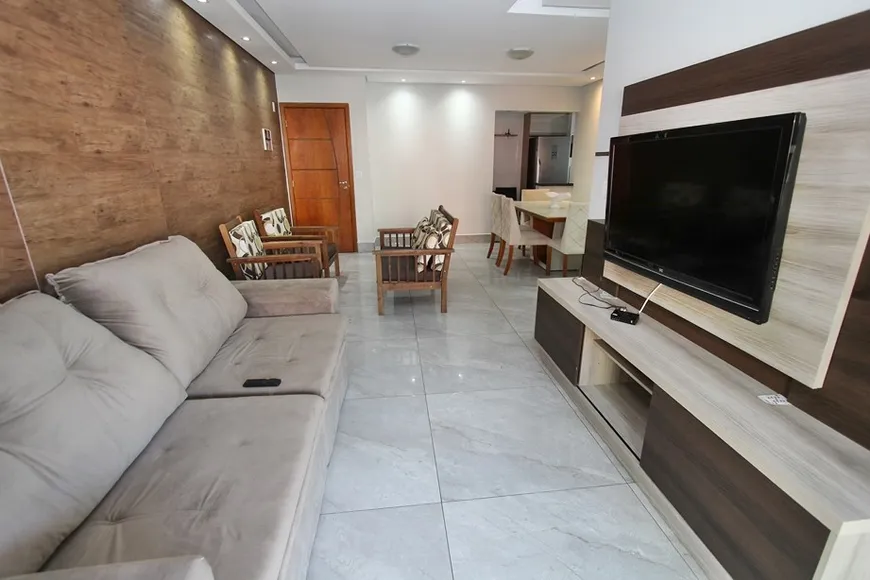 Foto 1 de Apartamento com 3 Quartos à venda, 117m² em Cidade Ocian, Praia Grande