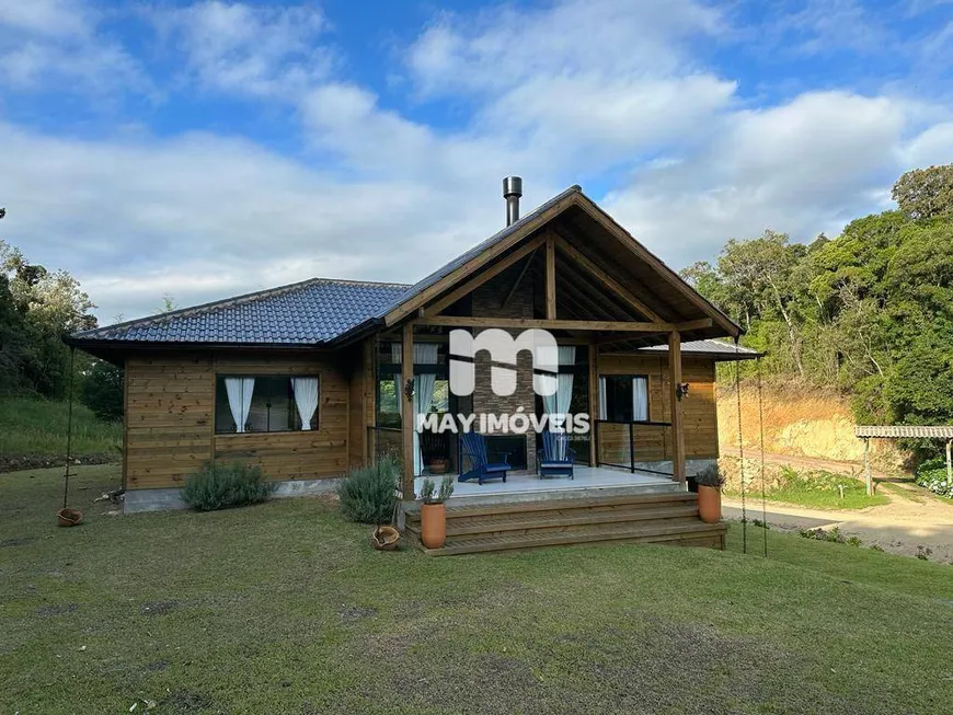 Foto 1 de Fazenda/Sítio com 3 Quartos à venda, 210m² em Rio Bonito, Rancho Queimado