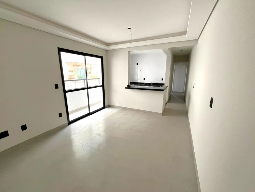 Foto 1 de Apartamento com 2 Quartos à venda, 66m² em Santa Mônica, Uberlândia