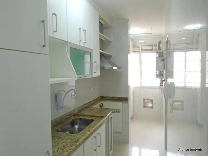 Foto 1 de Apartamento com 3 Quartos à venda, 74m² em Jardim Ester, São Paulo