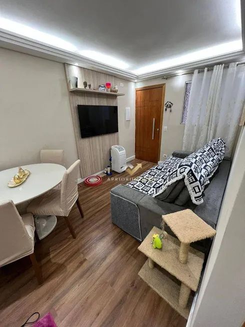 Foto 1 de Apartamento com 2 Quartos à venda, 46m² em Jardim Rey, Diadema