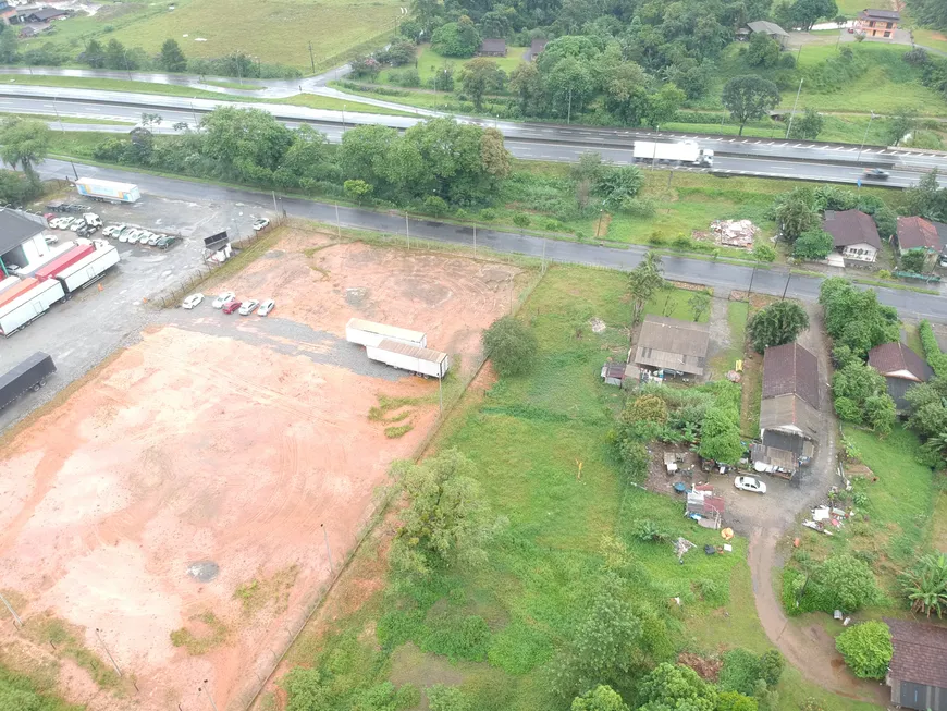 Foto 1 de Lote/Terreno à venda, 60000m² em Rio Bonito, Joinville