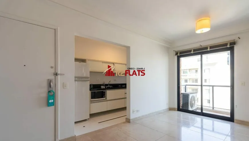 Foto 1 de Flat com 1 Quarto para alugar, 45m² em Moema, São Paulo