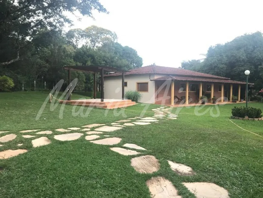 Foto 1 de Fazenda/Sítio com 5 Quartos à venda, 220m² em Recreio Campestre, São Carlos