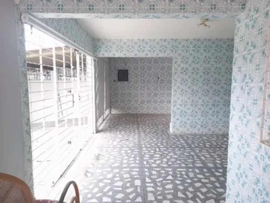 Foto 1 de Casa com 2 Quartos à venda, 100m² em Acupe de Brotas, Salvador