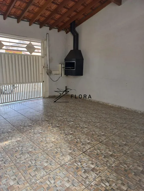 Foto 1 de Casa com 2 Quartos à venda, 80m² em Jardim Maria Luiza, Sumaré