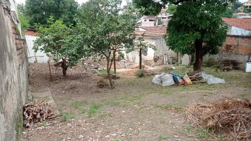 Foto 1 de Lote/Terreno à venda, 457m² em Planalto, Belo Horizonte