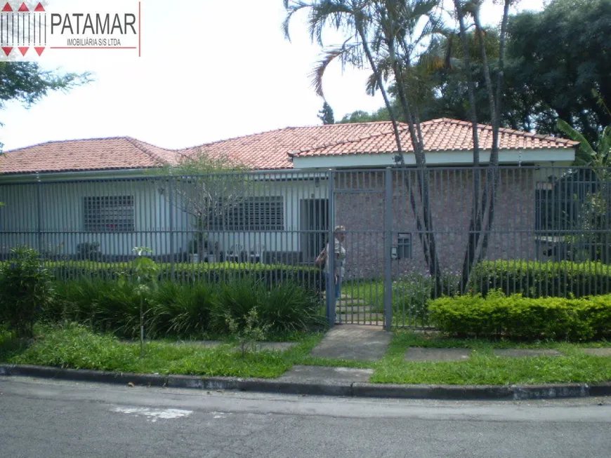 Foto 1 de Casa com 3 Quartos para venda ou aluguel, 350m² em Caxingui, São Paulo