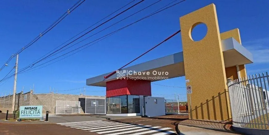 Foto 1 de Lote/Terreno à venda, 200m² em FAG, Cascavel