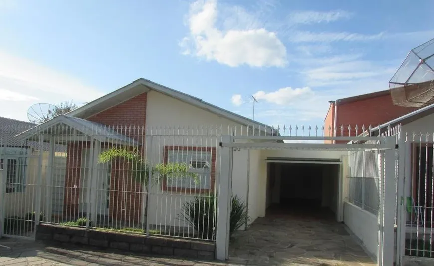 Foto 1 de Casa com 2 Quartos à venda, 100m² em Santa Catarina, Caxias do Sul