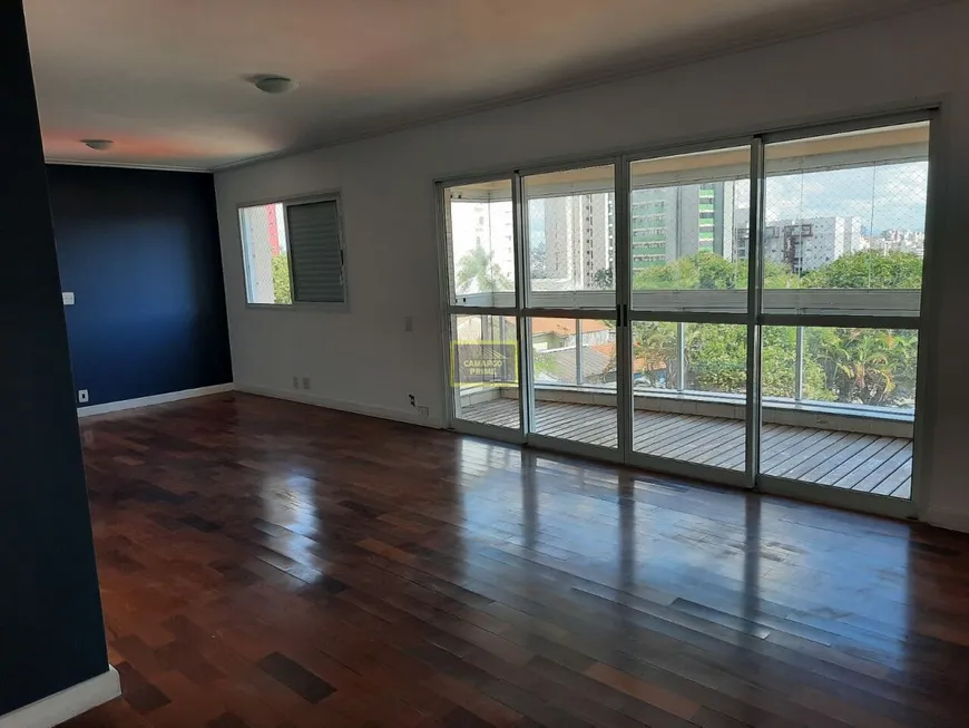Foto 1 de Apartamento com 3 Quartos à venda, 140m² em Alto da Lapa, São Paulo