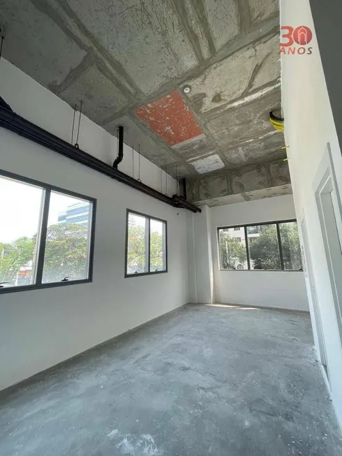 Foto 1 de Sala Comercial para venda ou aluguel, 58m² em Moema, São Paulo