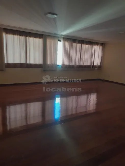 Foto 1 de Apartamento com 3 Quartos para alugar, 155m² em Centro, São José do Rio Preto