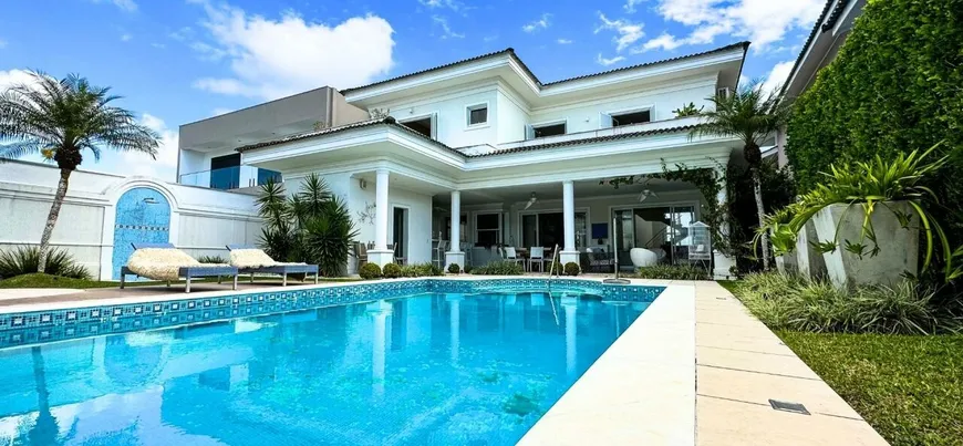 Foto 1 de Casa com 4 Quartos à venda, 366m² em Jardim Acapulco , Guarujá