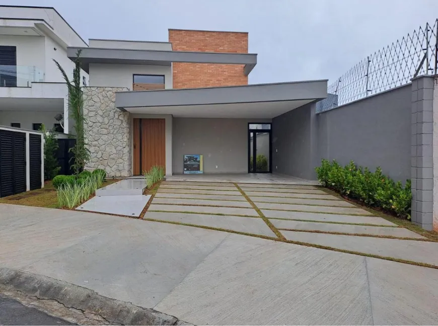 Foto 1 de Casa de Condomínio com 3 Quartos à venda, 303m² em Jardim Rodeio, Mogi das Cruzes