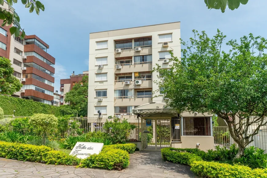 Foto 1 de Apartamento com 2 Quartos para alugar, 68m² em Tristeza, Porto Alegre