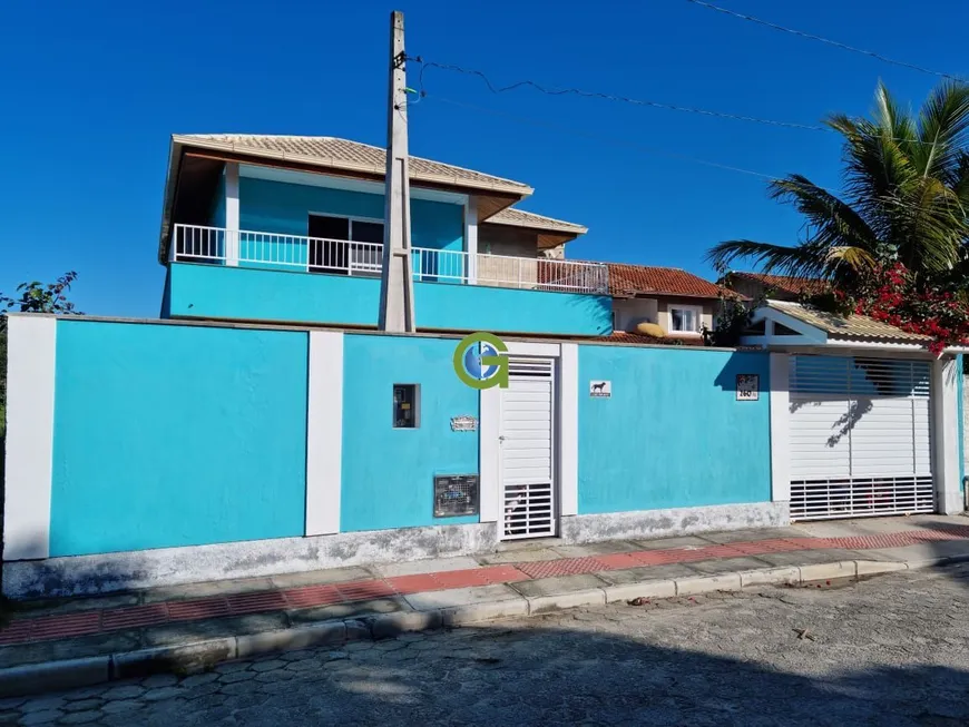 Foto 1 de Casa com 5 Quartos à venda, 199m² em Ingleses do Rio Vermelho, Florianópolis