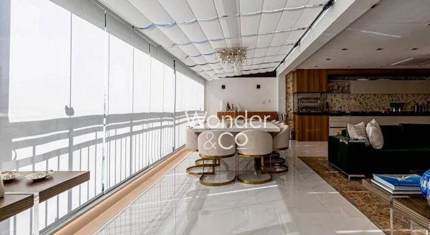 Foto 1 de Apartamento com 3 Quartos à venda, 374m² em Moema, São Paulo