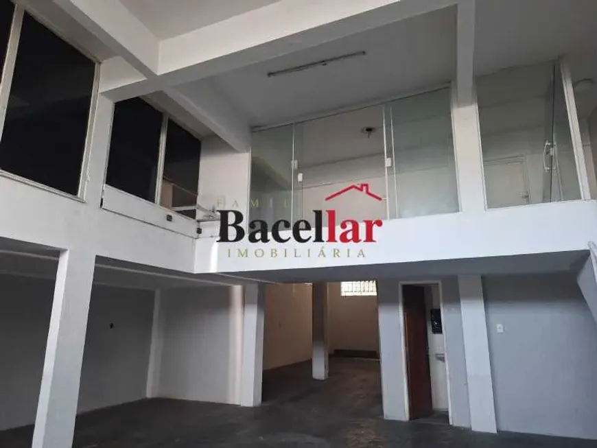 Foto 1 de Ponto Comercial para venda ou aluguel, 95m² em  Vila Valqueire, Rio de Janeiro