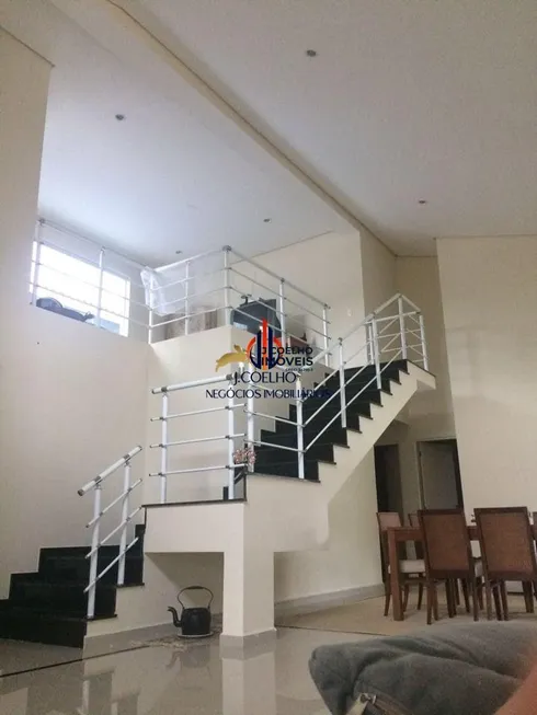 Foto 1 de Casa com 3 Quartos à venda, 110m² em Horto Florestal, Ubatuba