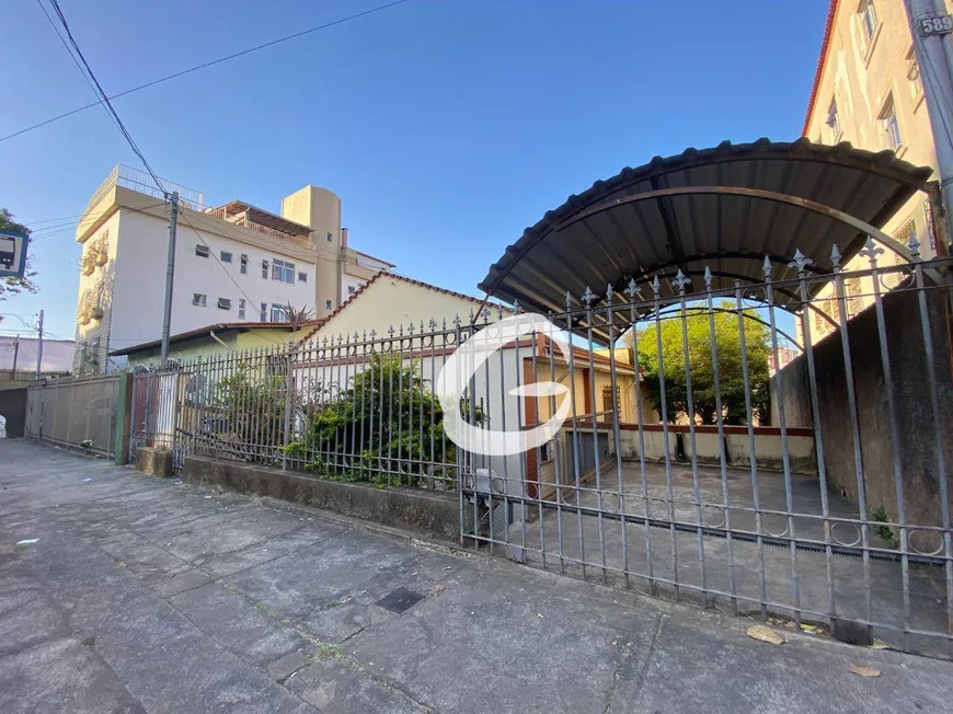 Foto 1 de Casa com 3 Quartos à venda, 360m² em Ipiranga, Belo Horizonte