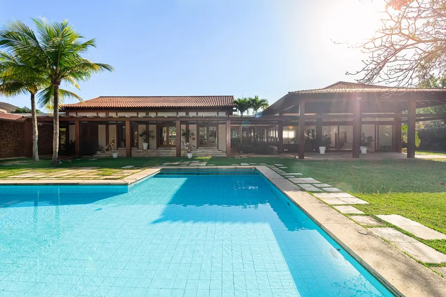 Foto 1 de Casa de Condomínio com 4 Quartos à venda, 890m² em Barra da Tijuca, Rio de Janeiro