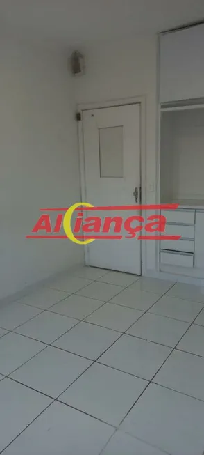 Foto 1 de Sala Comercial para alugar, 12m² em Parque Renato Maia, Guarulhos