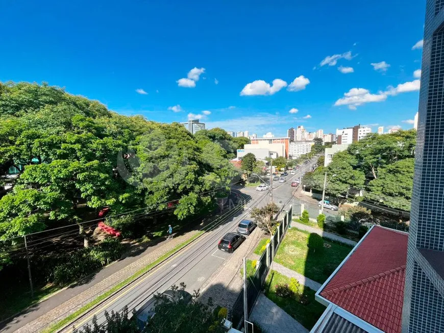 Foto 1 de Apartamento com 3 Quartos para alugar, 102m² em Vila Izabel, Curitiba