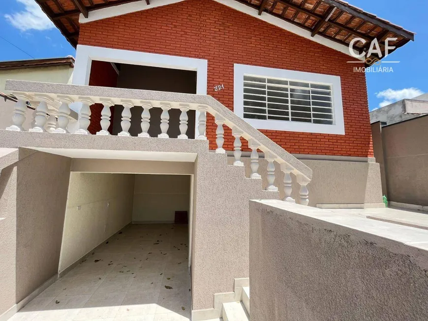 Foto 1 de Casa com 3 Quartos à venda, 150m² em Jardim Dom Bosco, Jaguariúna