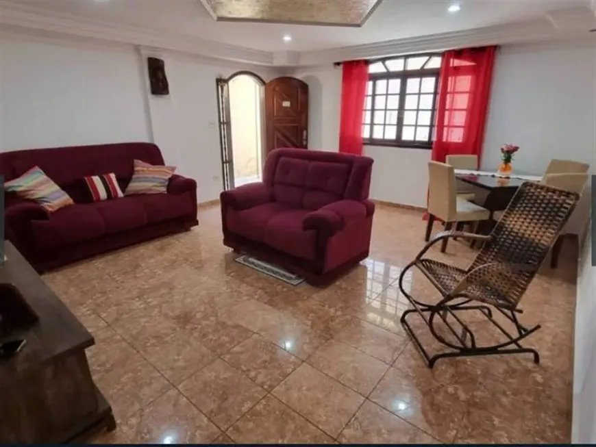 Foto 1 de Sobrado com 3 Quartos à venda, 95m² em Nova Mirim, Praia Grande