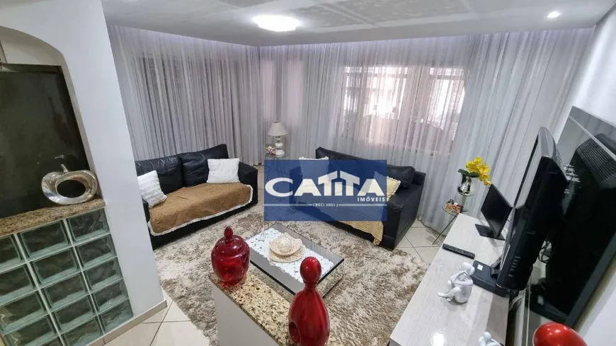 Foto 1 de Casa com 3 Quartos à venda, 230m² em Conjunto Residencial José Bonifácio, São Paulo