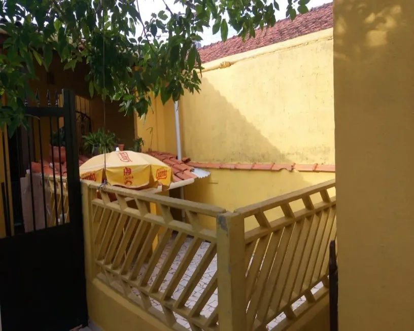 Foto 1 de Casa com 2 Quartos à venda, 88m² em Imperador, Praia Grande