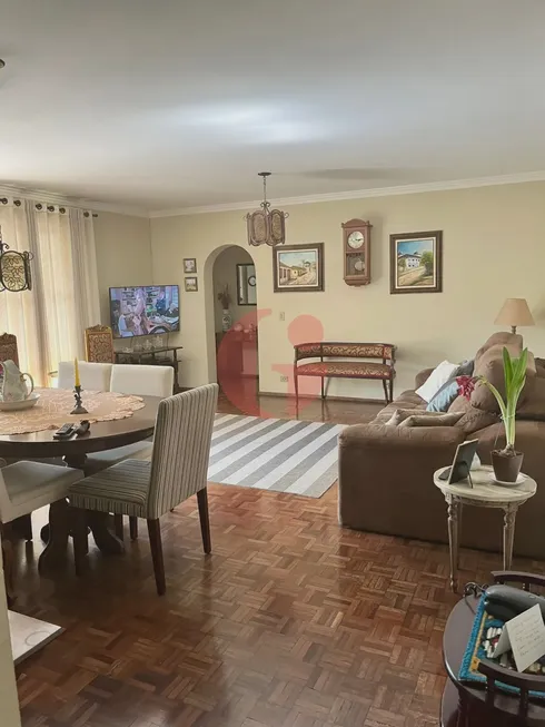 Foto 1 de Apartamento com 4 Quartos à venda, 142m² em Centro, São José dos Campos