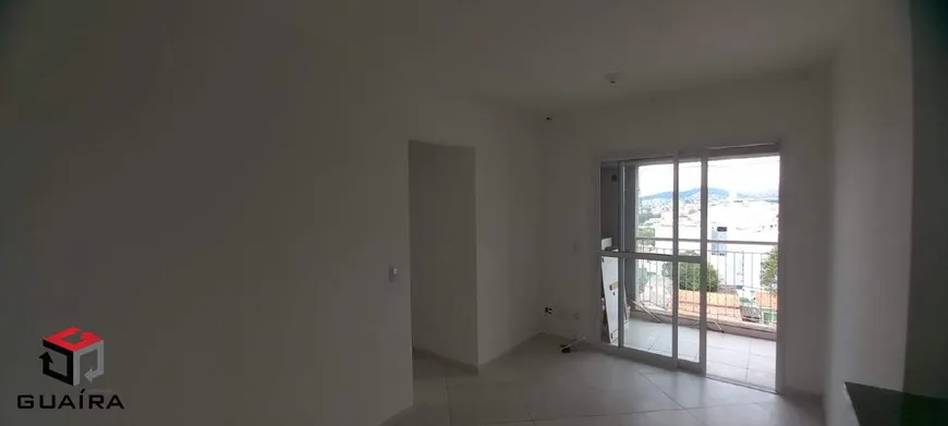 Foto 1 de Apartamento com 3 Quartos à venda, 65m² em Vila Vitoria, Santo André