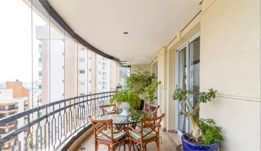 Foto 1 de Apartamento com 3 Quartos à venda, 267m² em Vila Mariana, São Paulo