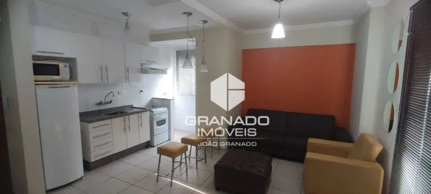 Foto 1 de Apartamento com 1 Quarto para alugar, 45m² em Centro, Maringá