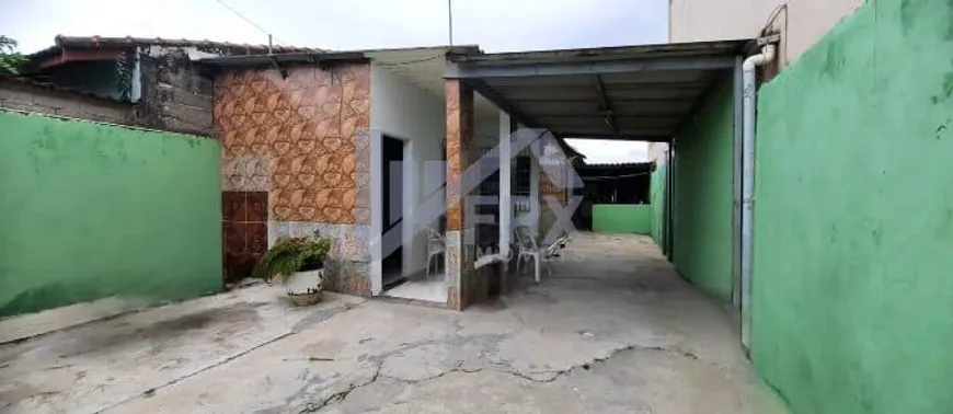 Foto 1 de Casa com 2 Quartos à venda, 52m² em Jardim Umuarama, Itanhaém